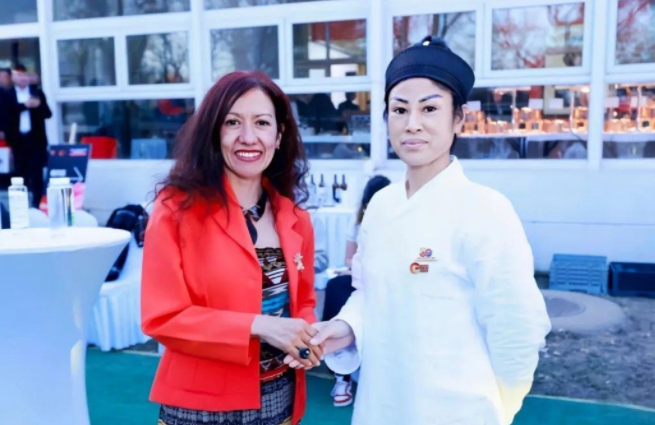 QQ20250112-020811.jpg